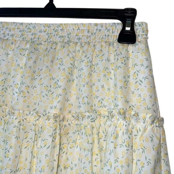 AQUA Ladies Ruffle Tiered Mini Skirt, White, Yellow, & Green Floral Print, NWT! - Picture 3 of 4